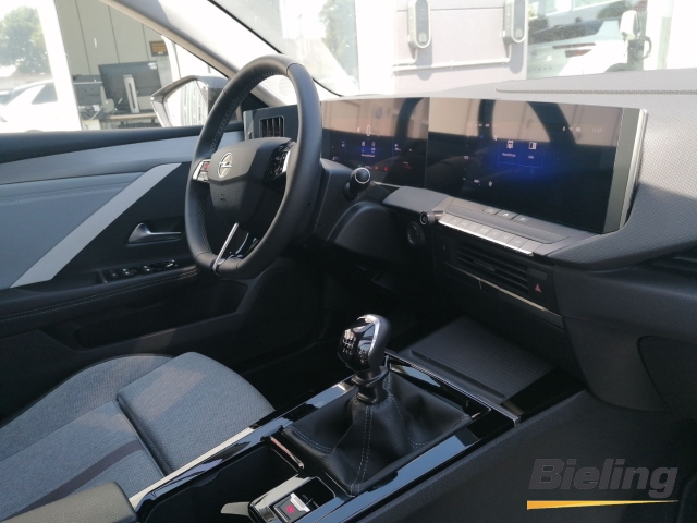 Astra Elegance, 1.2Turbo Klimaautomati, Tempomat, PDC mit Rückfahrkamera, Alu