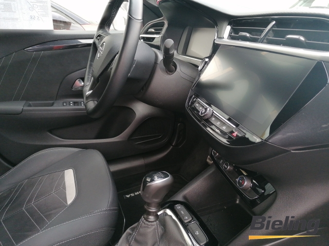 Corsa 1.2l Turbo ULTIMATE - NAVI , Klimaautomatik, Parkpilot v.&h., LED, SHZ, Alu
