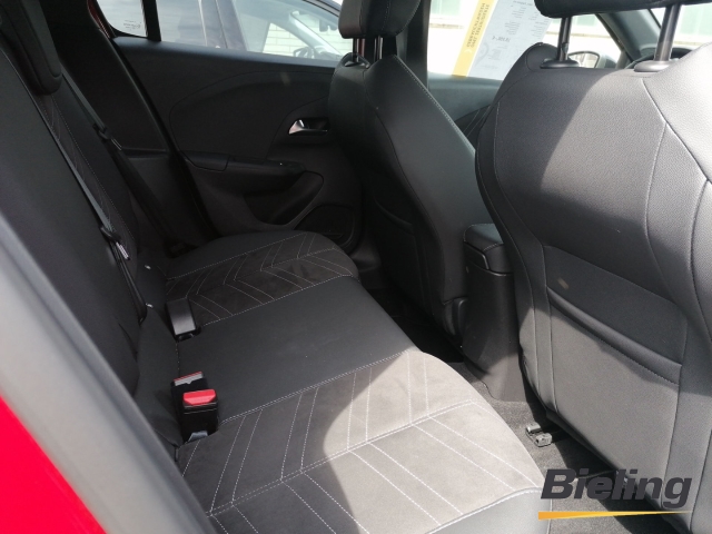 Corsa 1.2l Turbo ULTIMATE - NAVI , Klimaautomatik, Parkpilot v.&h., LED, SHZ, Alu