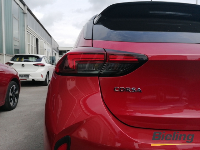Corsa 1.2l Turbo ULTIMATE - NAVI , Klimaautomatik, Parkpilot v.&h., LED, SHZ, Alu