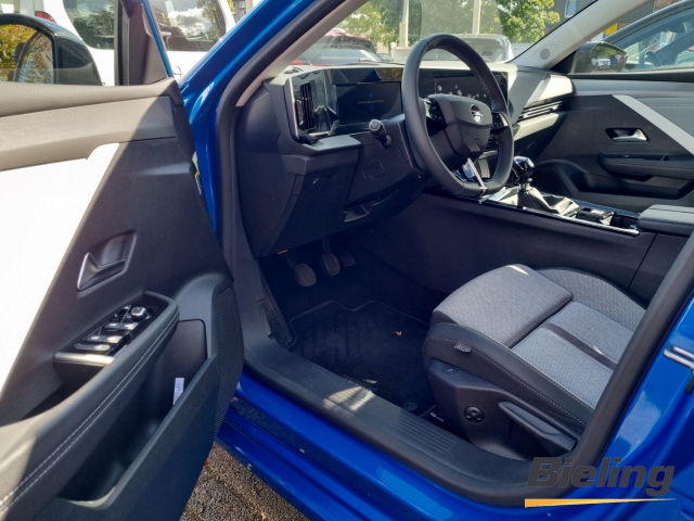 Astra Elegance 1.2l Turbo, AGR-Sitze, Abstandstempomat, LHZ, SH