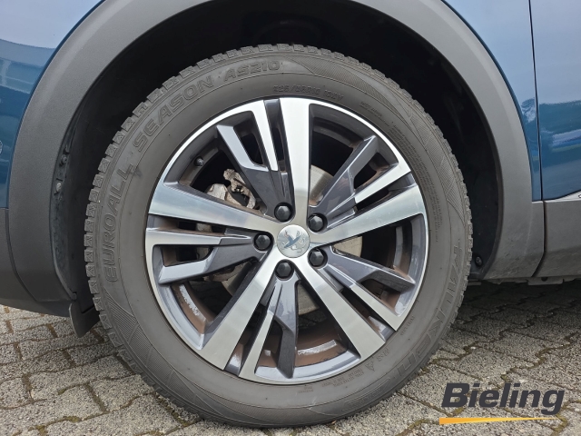 3008 Allure Pack 1.2l NAVI, Klimaautomatik, Sitzheizung, Rückfahrkamera