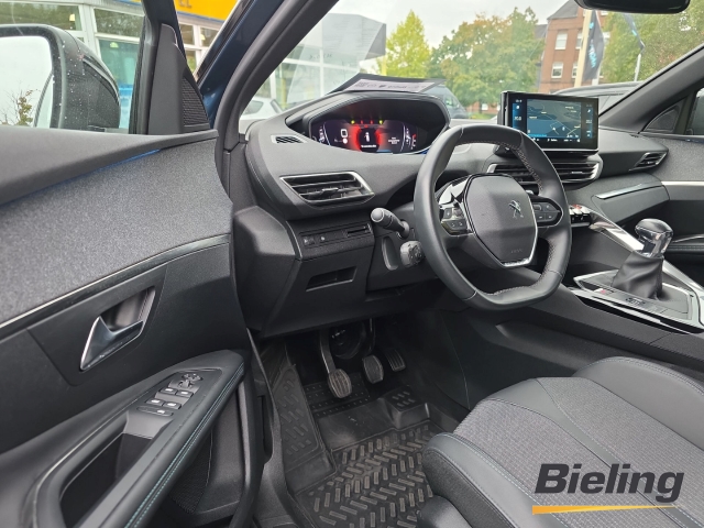 3008 Allure Pack 1.2l NAVI, Klimaautomatik, Sitzheizung, Rückfahrkamera