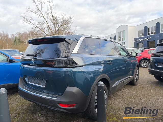 5008 Allure Pack 1.2l , 7-Sitzer, NAVI, SHZ, PDC mit Kamera