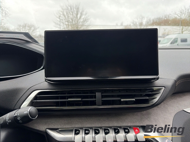 5008 GT 1.2l Hybrid, 7 - Sitzer, NAVI, SHZ, PDC mit Kamera