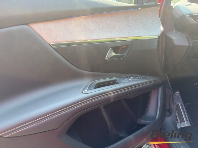 3008 GT 1.2l, Vollausstattung, Focal, Leder
