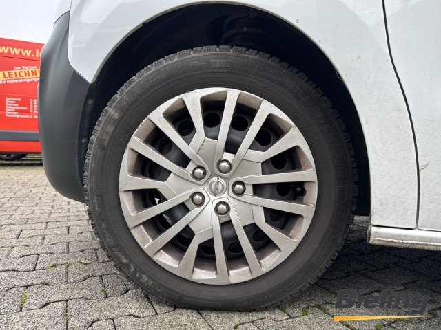 Vivaro Kasten Cargo Edition L 2.0D 1. Hand