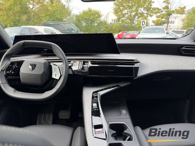 3008 Allure HYBRID 136 e-DSC6 Navi Digitales Cockpit 360 Kamera LED