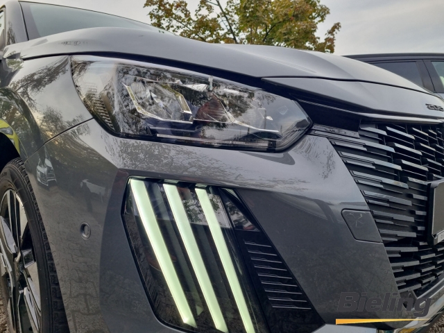 208 Allure HYBRID Automatik, PDC, Apple Carplay/Android, Alu