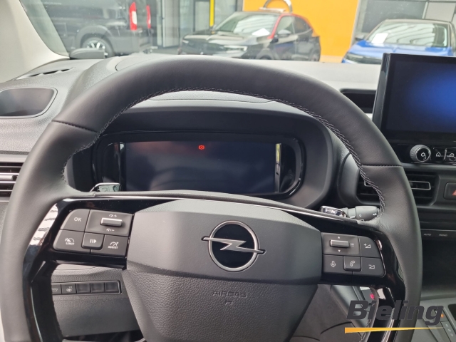 Combo Electric CARGO XL Apple CarPlay Android Auto Verkehrszeichenerk. Rückfahrkam. Tempomat