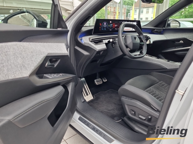 3008 GT PHEV 1.6l Turbo, 20'' Alu, Focal, ACC, OBC 7,4kw