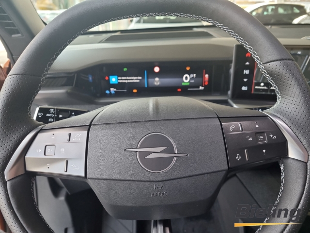 Grandland Electric GS HUD Navi 360 Kamera Kurvenlicht