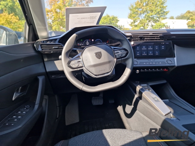 308 STYLE HYBRID e-DSC6 LED ACC Apple CarPlay Android Auto Klimaautomatik