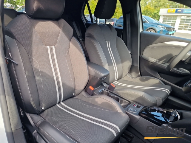 Corsa GS 1.2l Turbo, Kamera, PDC vo+hi, Navi 10'' Display