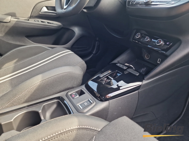 Corsa GS 1.2l Turbo, Kamera, PDC vo+hi, Navi 10'' Display