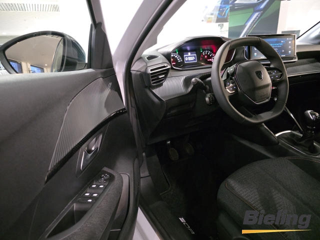 208 STYLE Sitzheizung, Carplay, Android Auto