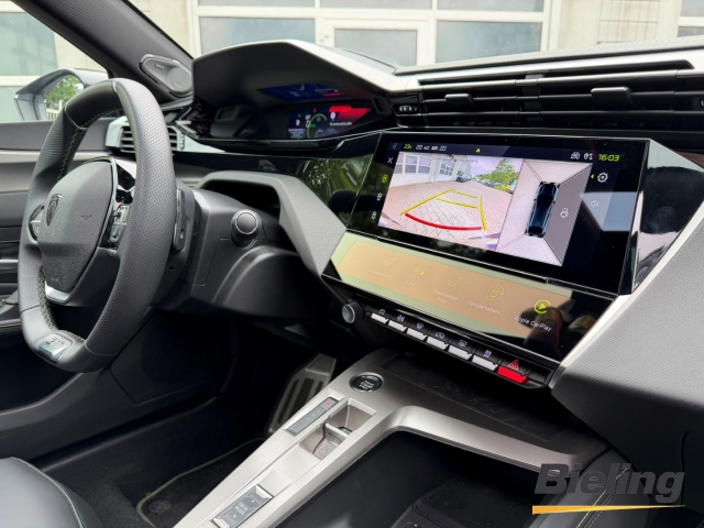 408 E-GT Vollausstattung El. Panodach Navi Soundsystem 360 Kamera LED