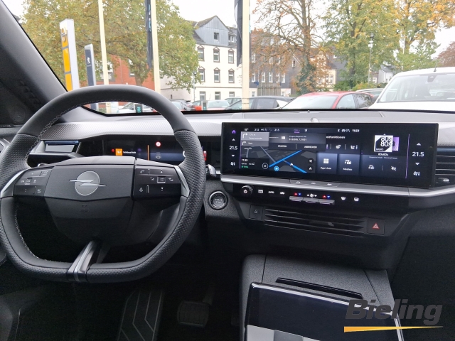 Grandland GS 1.2 48V MHEV, Focal, HUD, Kamera 360°