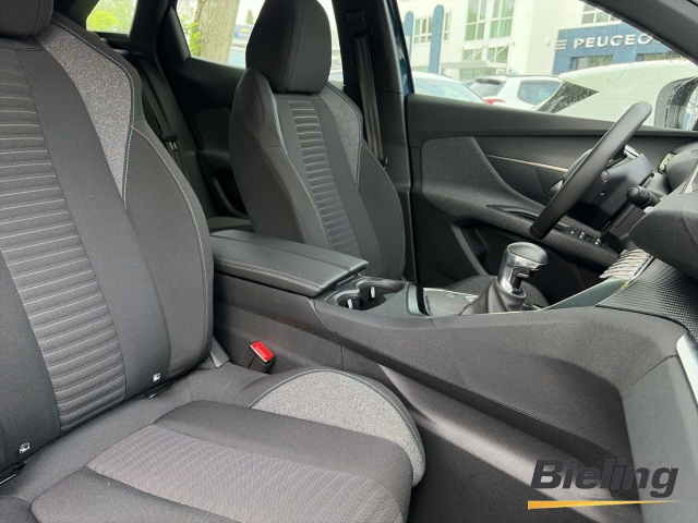 3008 Active Pack Digitales Cockpit Kamera LED 2-Zonen-Klima., SHZ ,Spurhalteass.