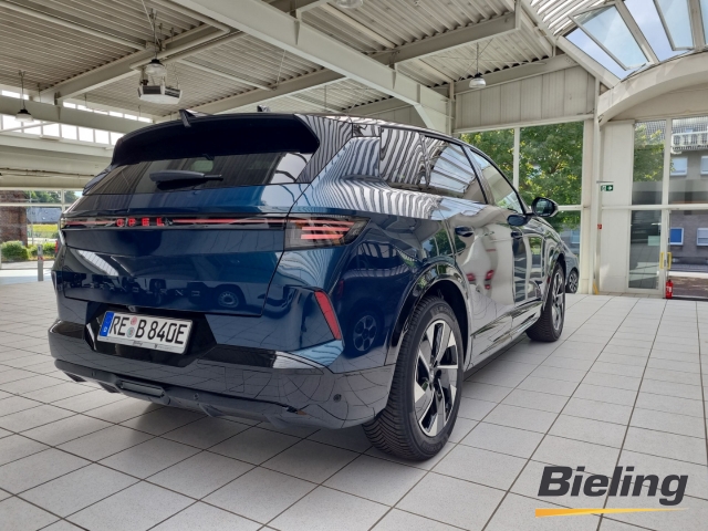Grandland Electric GS, Focal Soundsystem, Kamera 180°, AGR-Sitze vorn