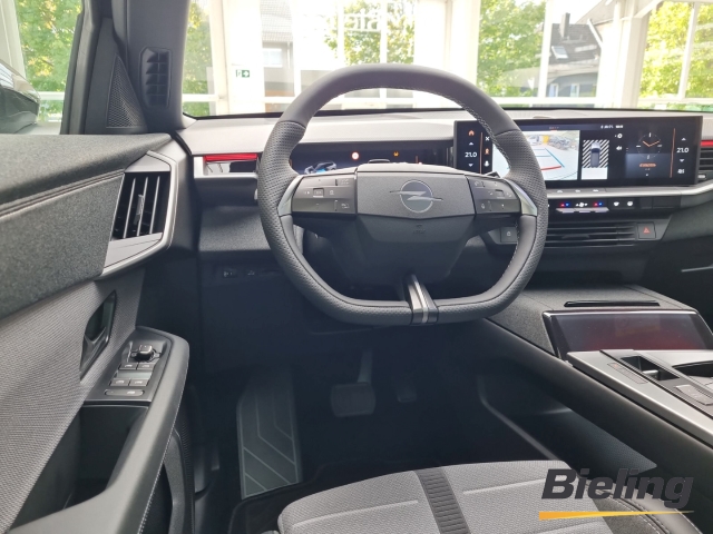 Grandland Electric GS, Focal Soundsystem, Kamera 180°, AGR-Sitze vorn