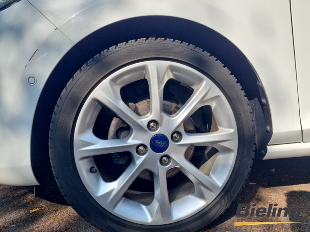 Fiesta EcoBoost Titanium Navi Soundsystem B & O Apple CarPlay Android Auto Klimaautom