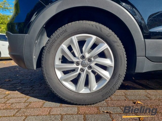 T-Cross TSi 1.0 Life OPF, PDC vo+hi, Sitzheizung vorn, Tempomat,