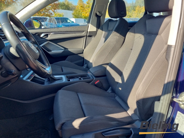 Q3 advanced 35 TFSI 1.5, DSG, Navi Plus, PDC, AHK