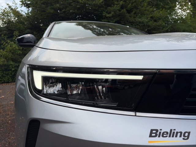 Astra Elegance 1.2Turbo, Navi PRO, Kamera, Apple CarPlay Android Auto