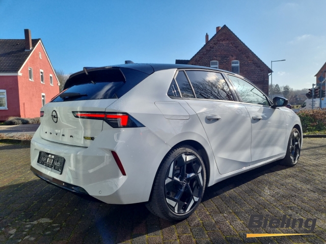 Astra GSe PHEV, HUD, Kamera 360°, SHZ, LHZ