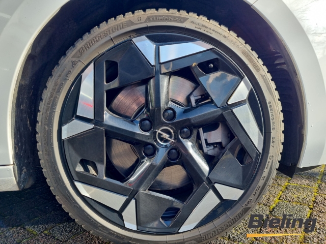 Astra GSe PHEV, HUD, Kamera 360°, SHZ, LHZ