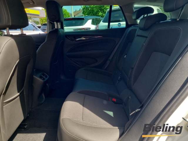 Insignia INNOVATION 1.5 Turbo, AGR, LED, ACC, Apple CarPlay Android Auto
