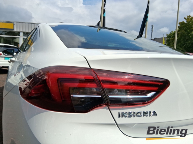 Insignia Grand Sport Business 2.0 l CDTI 1.Hand,NAVI, PDC, SH