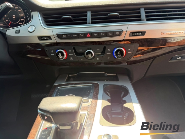 Q7 3.0 TDI Quattro *GEWERBE* Luftfederung Navi Leder Digitales Cockpit Memory Sitze Bi-Xenon
