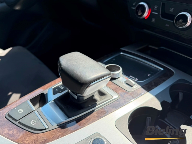Q7 3.0 TDI Quattro *GEWERBE* Luftfederung Navi Leder Digitales Cockpit Memory Sitze Bi-Xenon